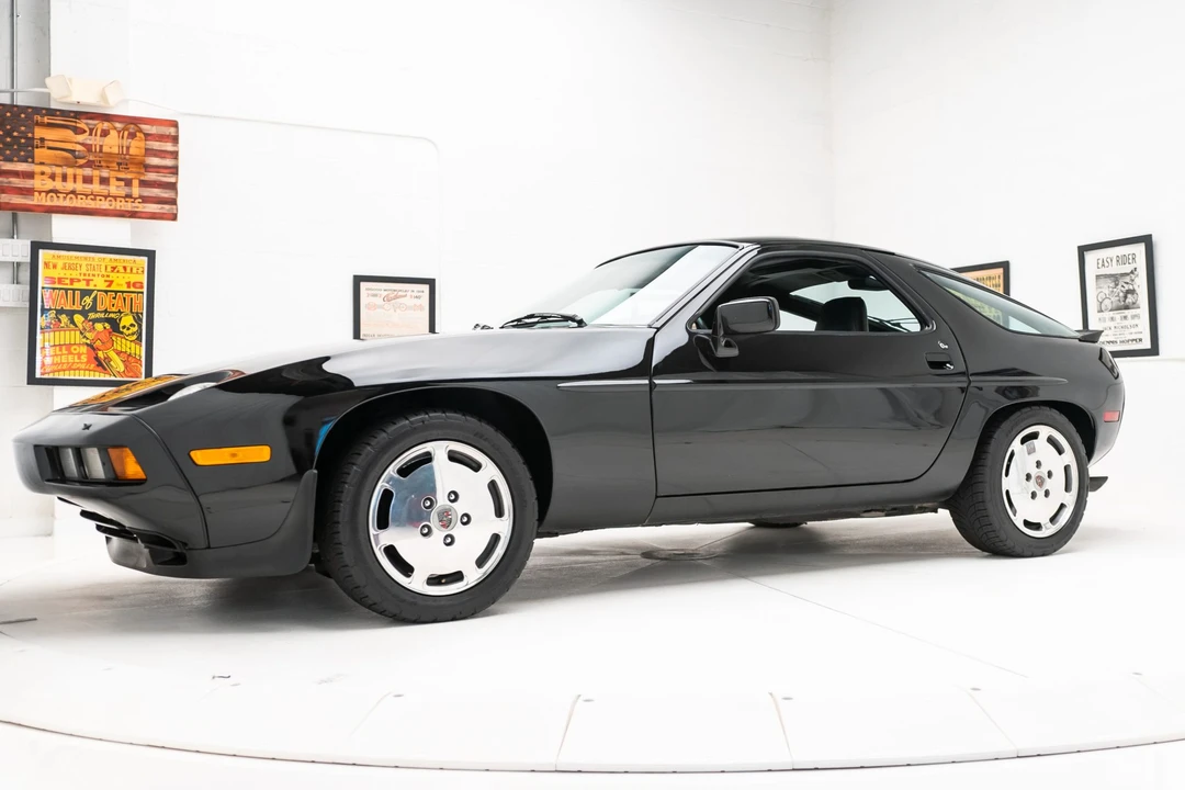 1986 Porsche 928 S - Image 2 of 31