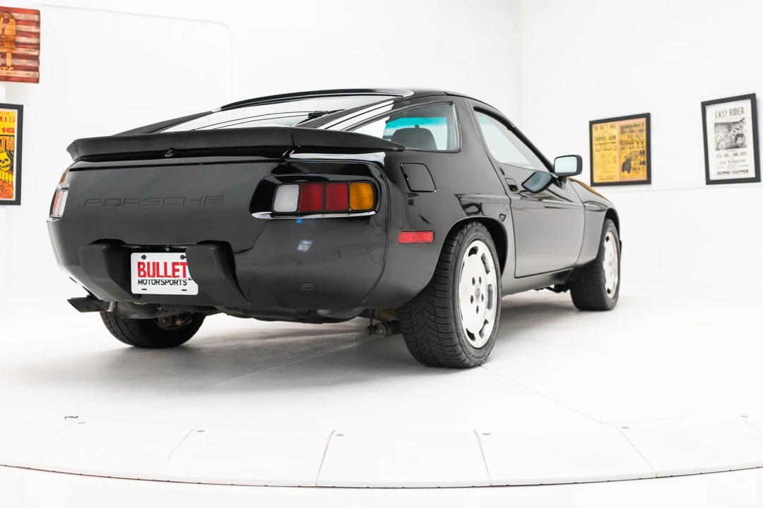1986 Porsche 928 S - Image 14 of 31