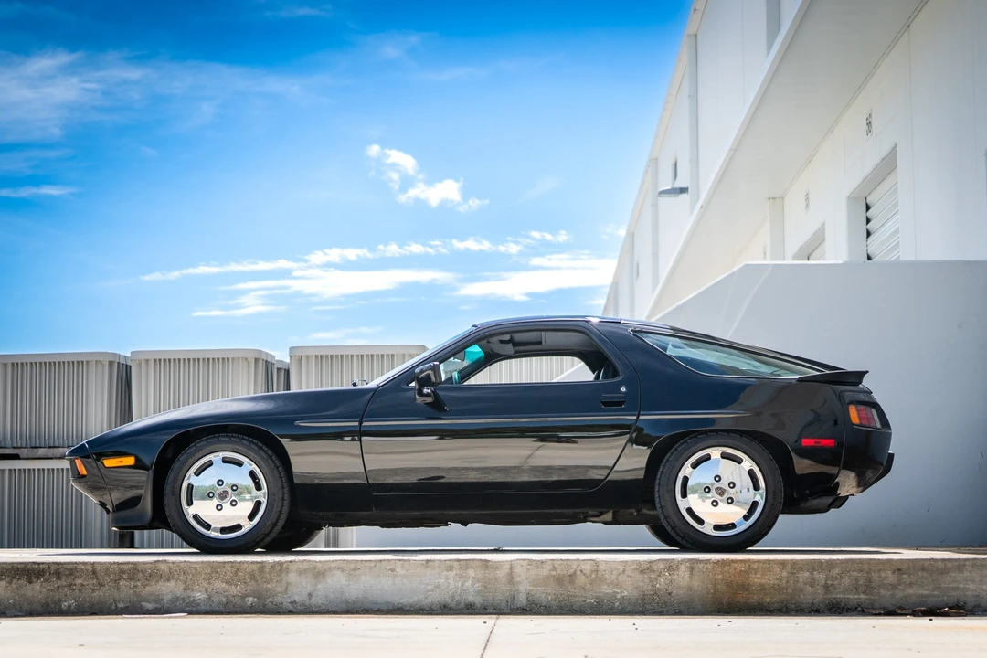 1986 Porsche 928 S - Image 21 of 31