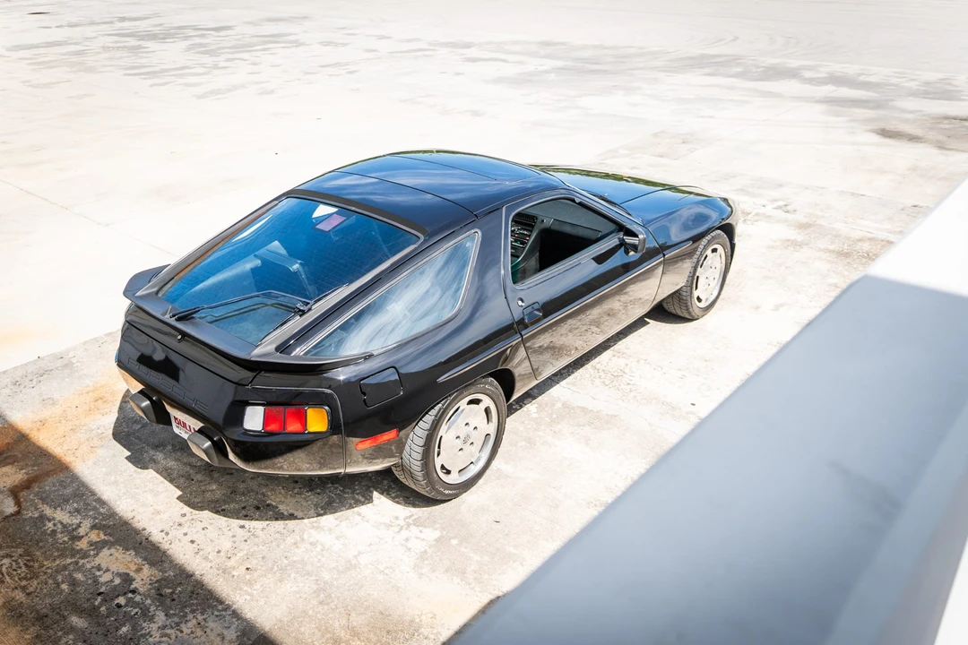 1986 Porsche 928 S - Image 26 of 31