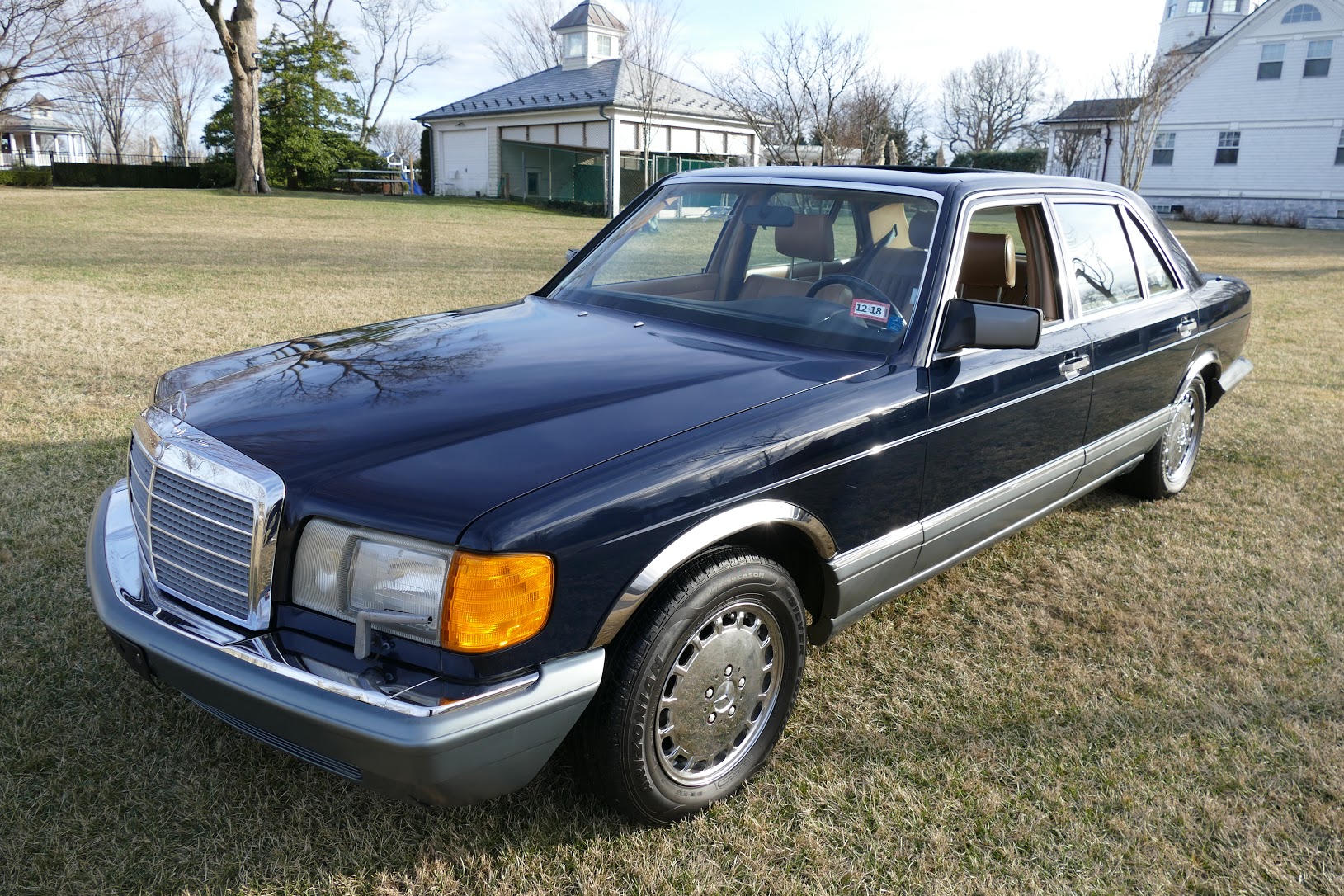 1986 Mercedes-Benz 560SEL