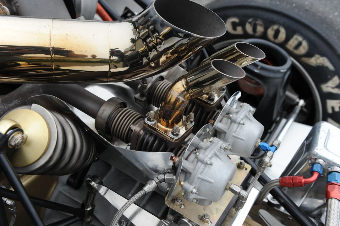 1987 Porsche 956 & 962 - Image 14 of 19