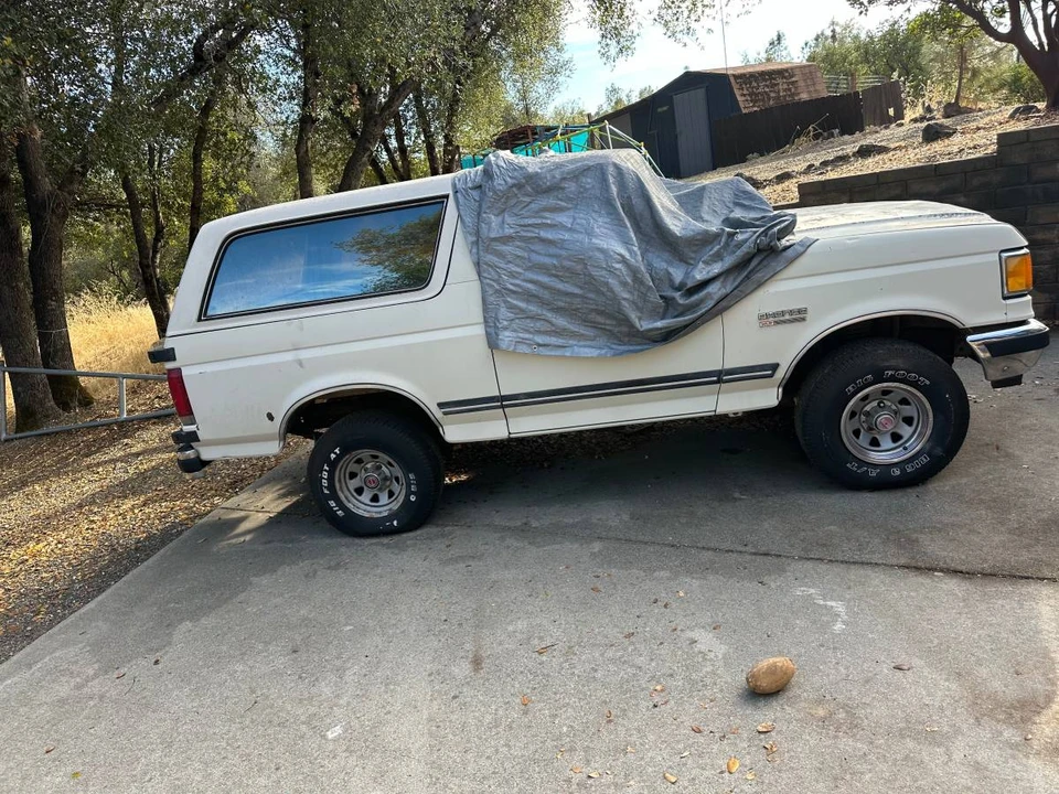 1987 Ford Bronco 4th Gen - Image 3 of 8