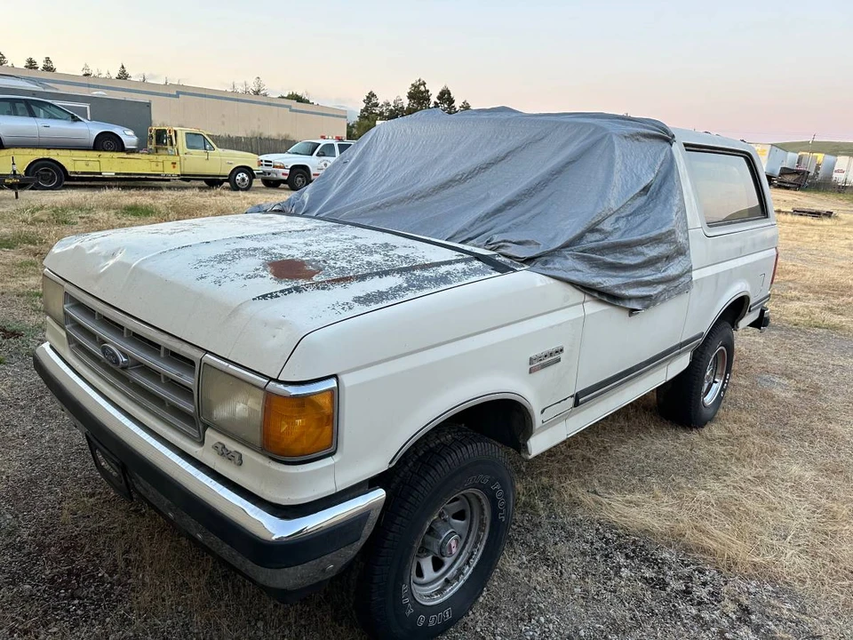 1987 Ford Bronco 4th Gen - Image 2 of 8