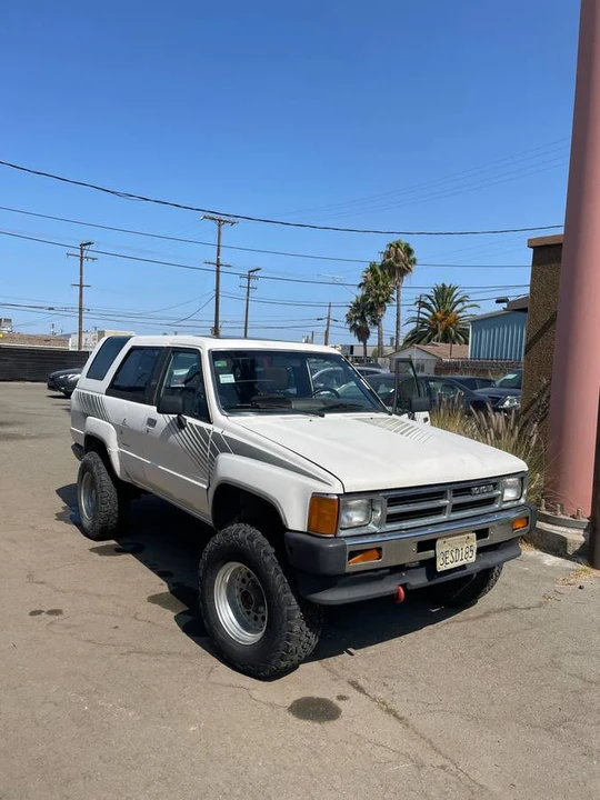 1987 Toyota 4Runner 1st Gen - Image 3 of 6