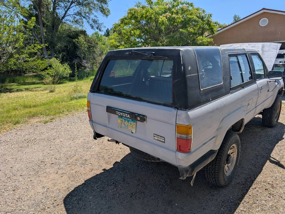 1987 Toyota 4Runner 1st Gen - Image 5 of 12