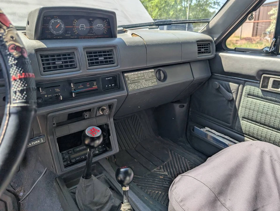 1987 Toyota 4Runner 1st Gen - Image 8 of 12