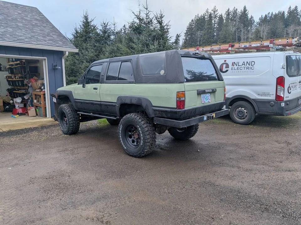1987 Toyota 4Runner 1st Gen - Image 9 of 10