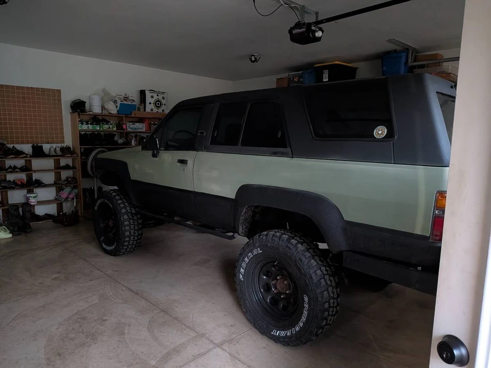 1987 Toyota 4Runner 1st Gen - Image 2 of 10