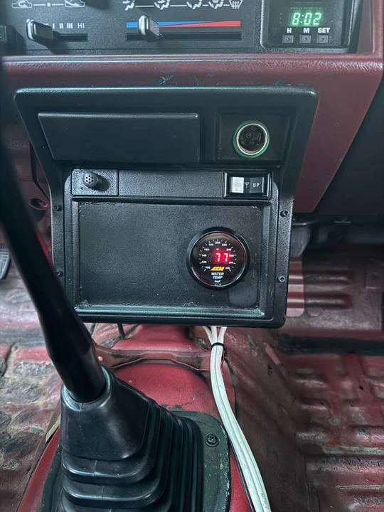1987 Toyota 4Runner 1st Gen - Image 12 of 14