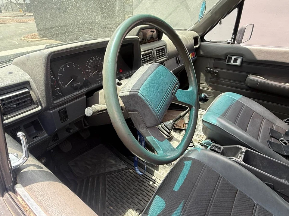 1987 Toyota 4Runner 1st Gen - Image 5 of 12