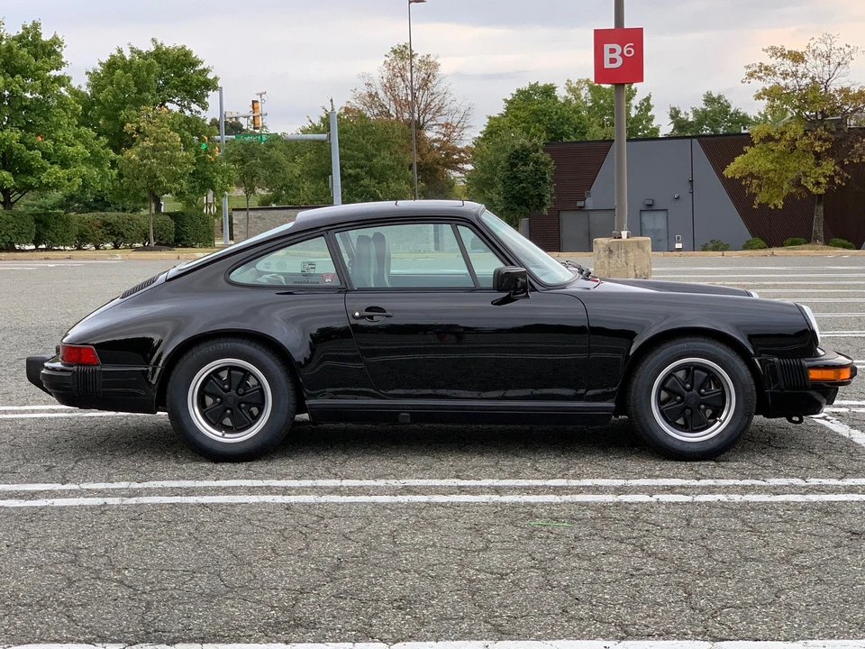 1987 Porsche 911 Carrera 3.2 - Image 3 of 11
