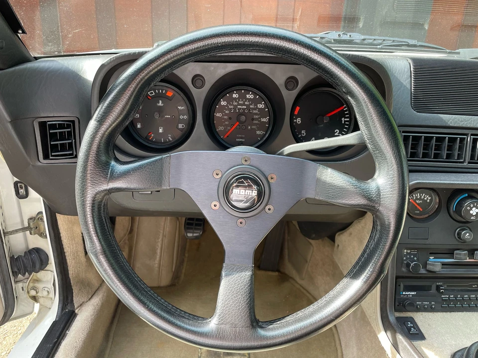 1987 Porsche 924 S - Image 17 of 18