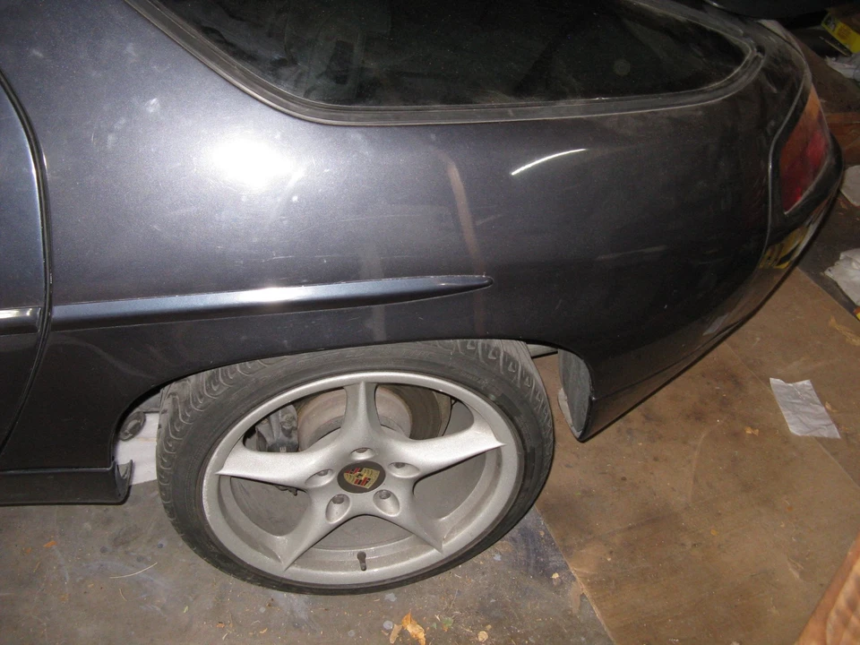 1987 Porsche 928 S4 - Image 8 of 29