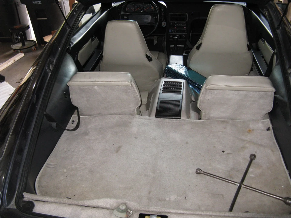 1987 Porsche 928 S4 - Image 24 of 29