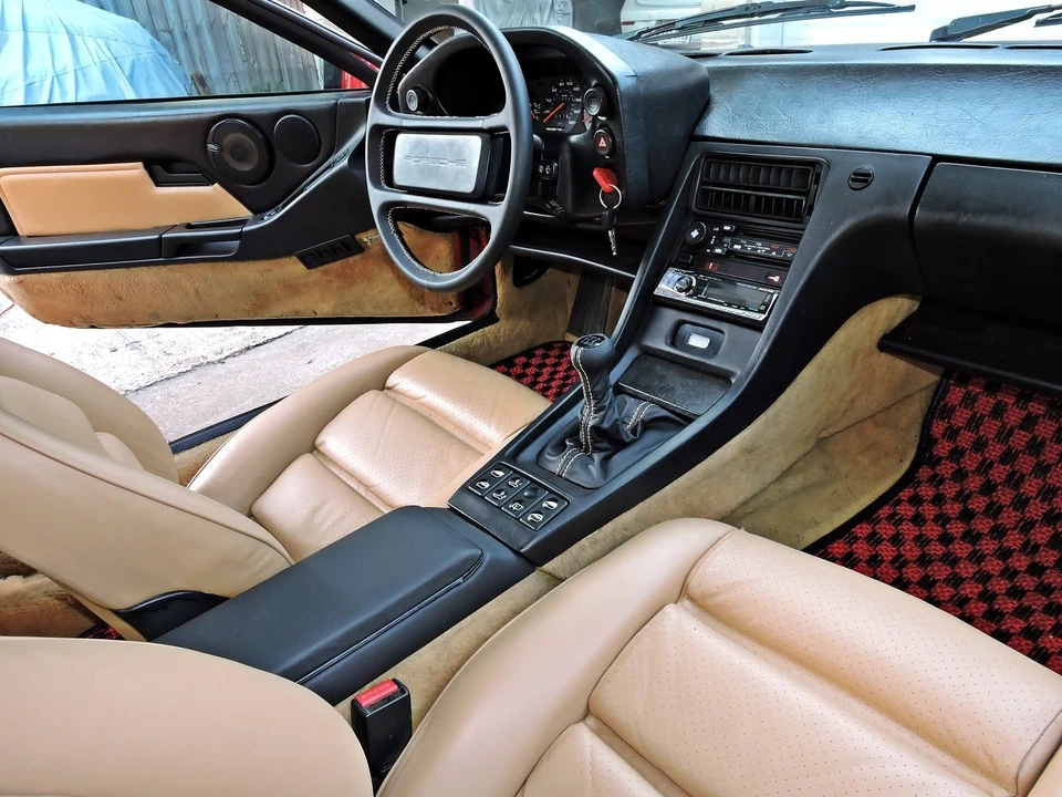 1987 Porsche 928 S4 - Image 19 of 31