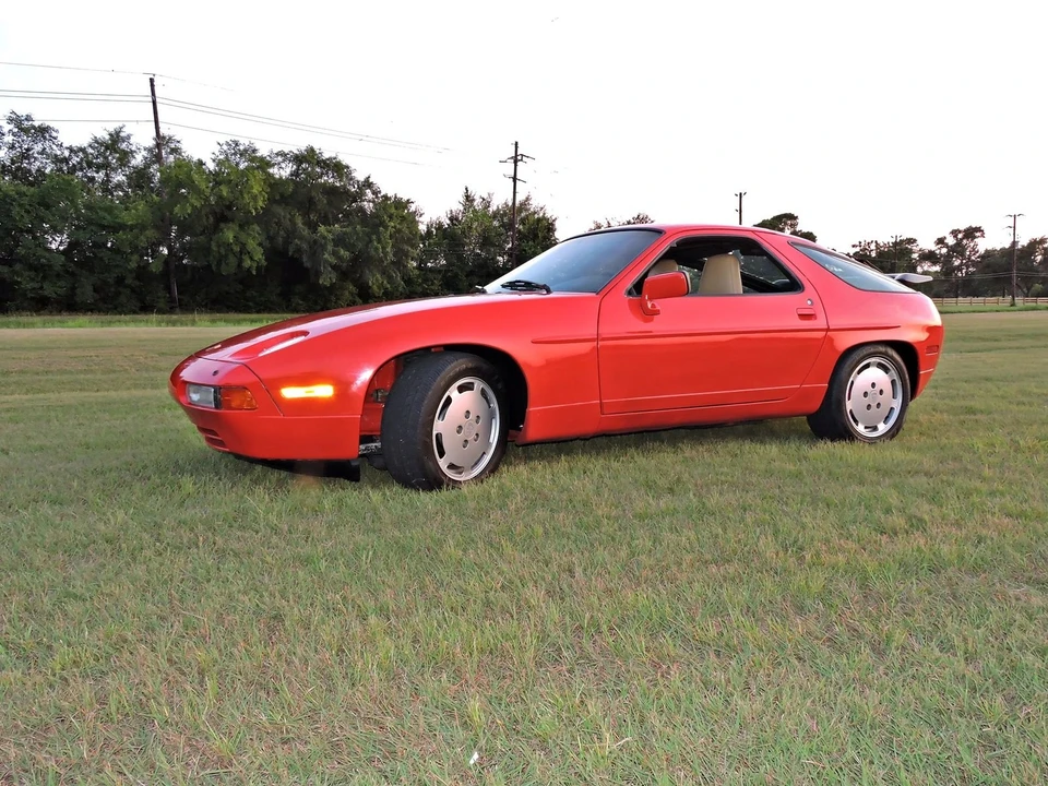 1987 Porsche 928 S4 - Image 8 of 31