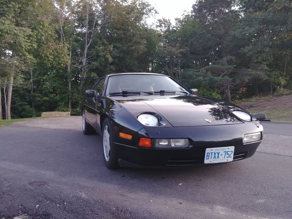 1987 Porsche 928 S4 - Image 2 of 10