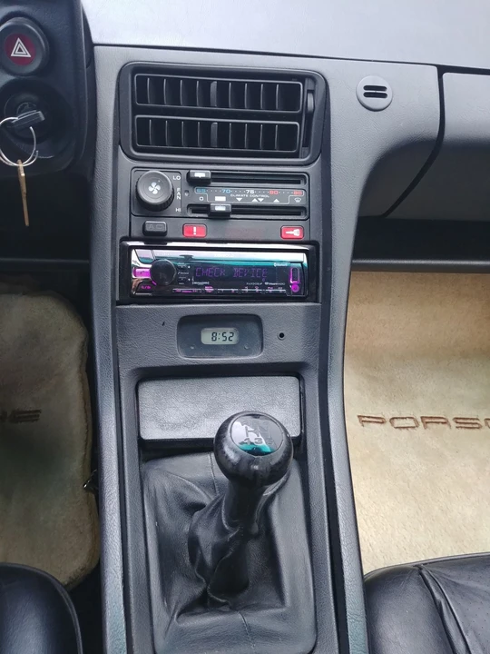 1987 Porsche 928 S4 - Image 3 of 10