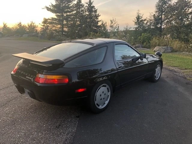 1987 Porsche 928 S4 - Image 7 of 10