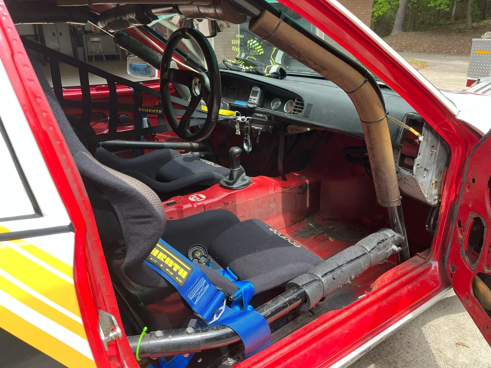 1987 Porsche 944 - Image 6 of 7