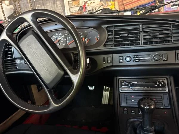 1987 Porsche 944 - Image 12 of 15