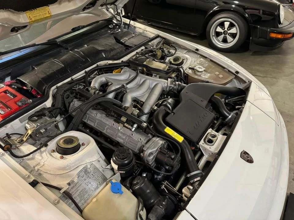 1987 Porsche 944 Turbo - Image 10 of 31