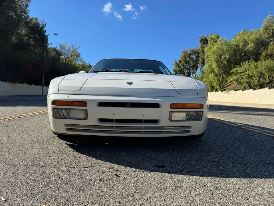 1987 Porsche 944 Turbo - Image 15 of 31