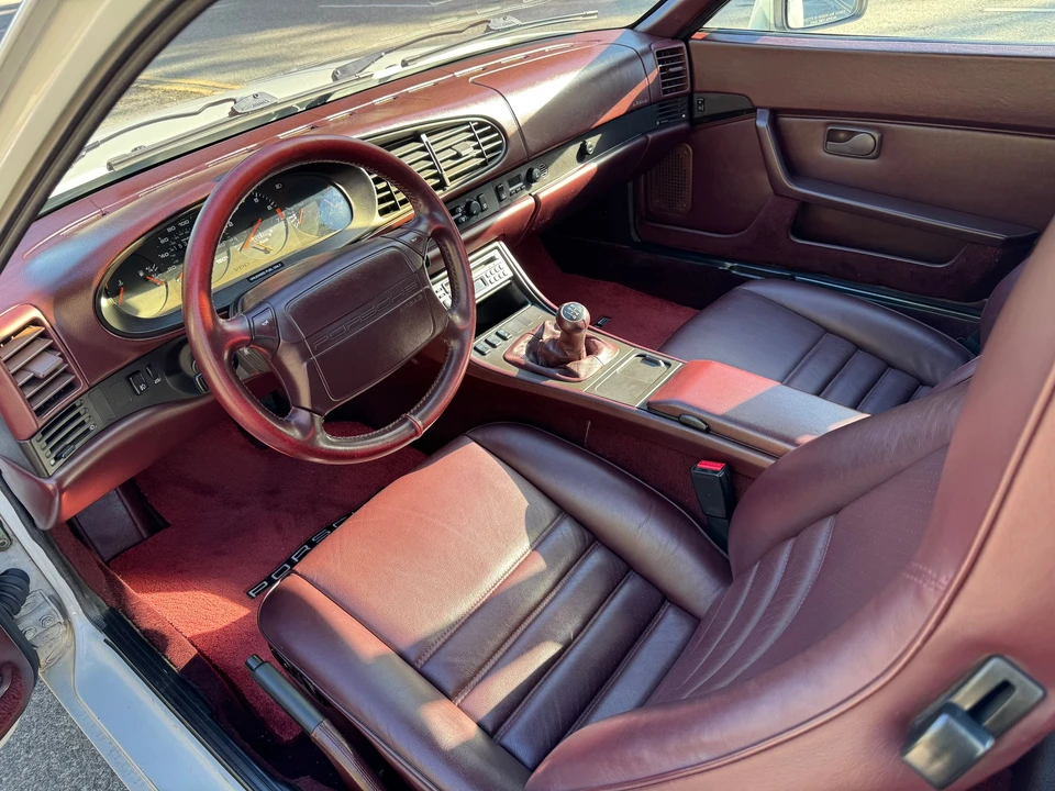 1987 Porsche 944 Turbo - Image 19 of 31