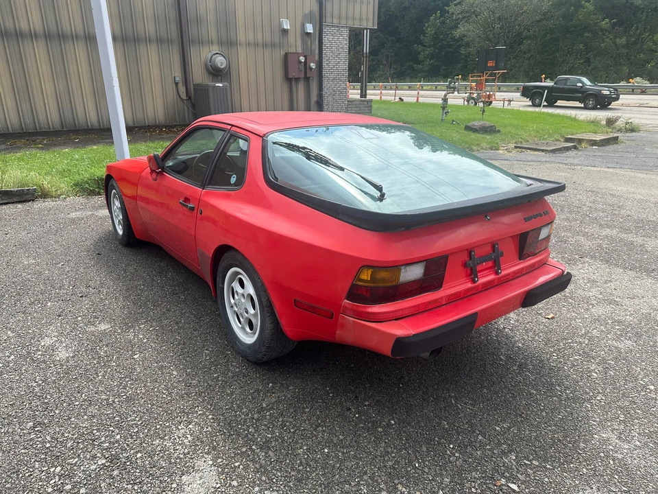 1987 Porsche 944 S - Image 3 of 15