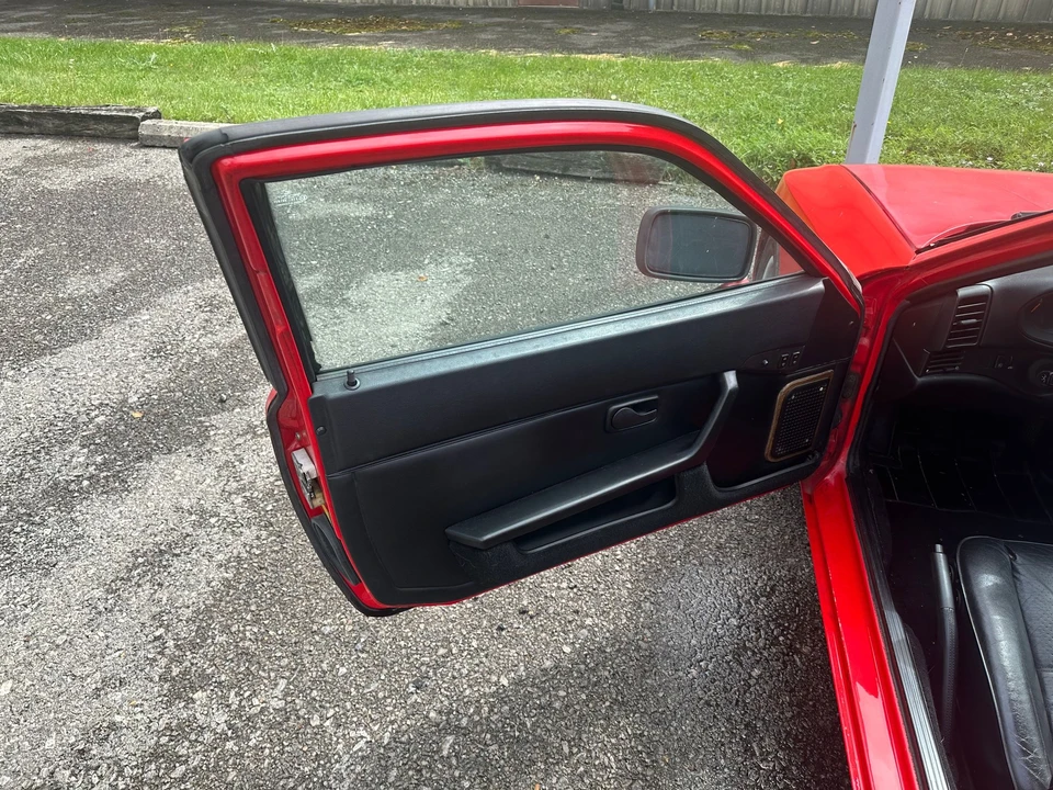 1987 Porsche 944 S - Image 11 of 15