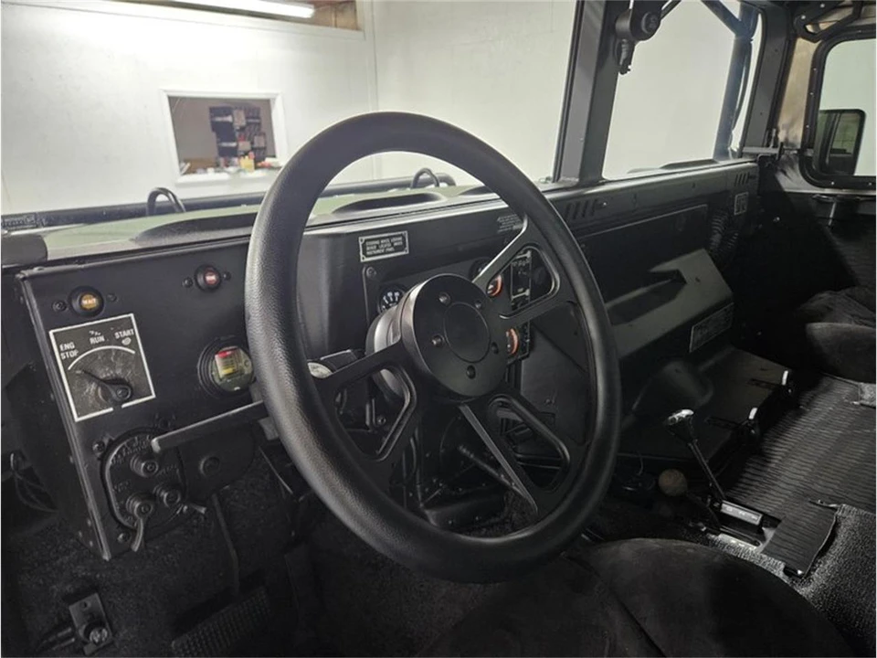 1987 AM General Hummer - Image 21 of 31