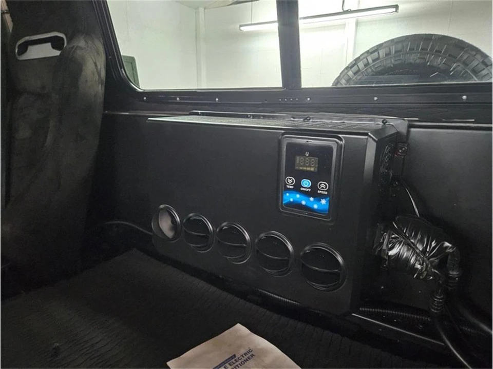 1987 AM General Hummer - Image 22 of 31