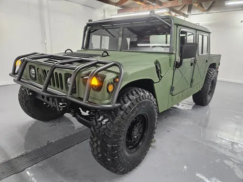 1987 AM General Hummer M998