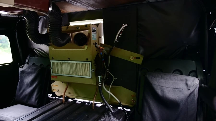 1987 AM General Hummer - Image 14 of 31