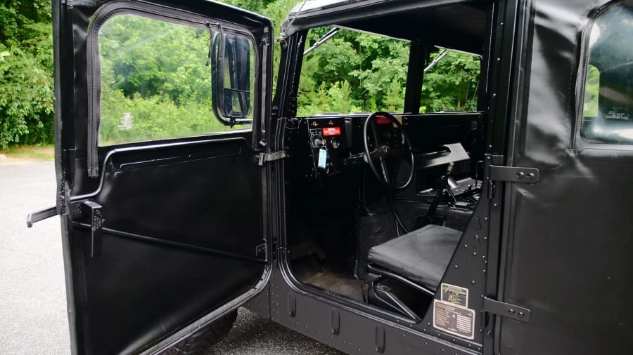 1987 AM General Hummer - Image 31 of 31