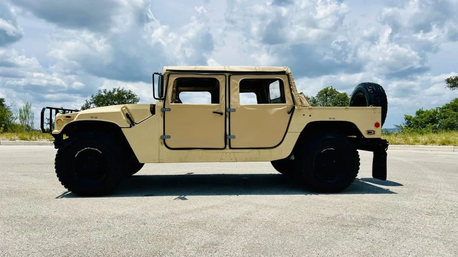 1987 AM General Hummer - Image 2 of 29