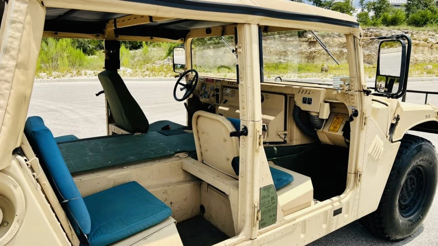1987 AM General Hummer - Image 26 of 29