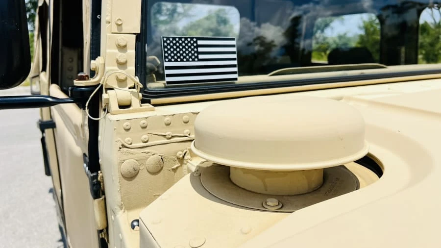 1987 AM General Hummer - Image 17 of 29