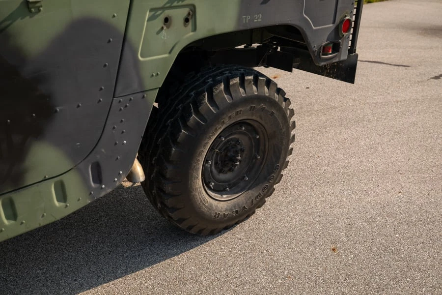 1987 AM General Hummer - Image 16 of 31