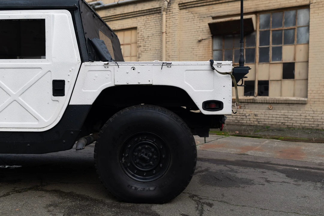 1987 Hummer HMMWV - Image 30 of 31
