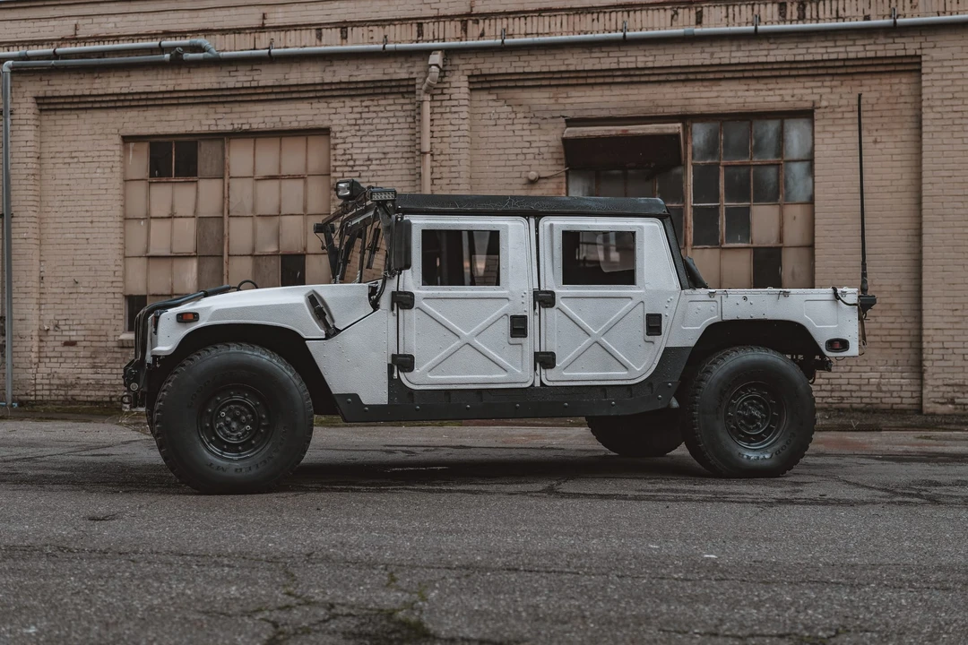 1987 Hummer HMMWV - Image 8 of 31