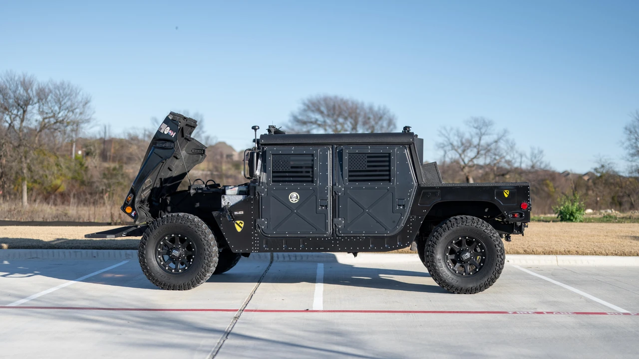 1987 AM General Hummer - Image 11 of 31