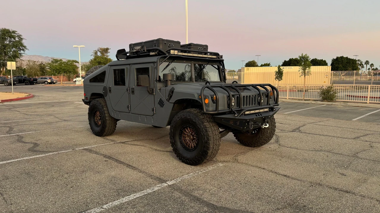 1987 AM General Hummer - Image 17 of 31
