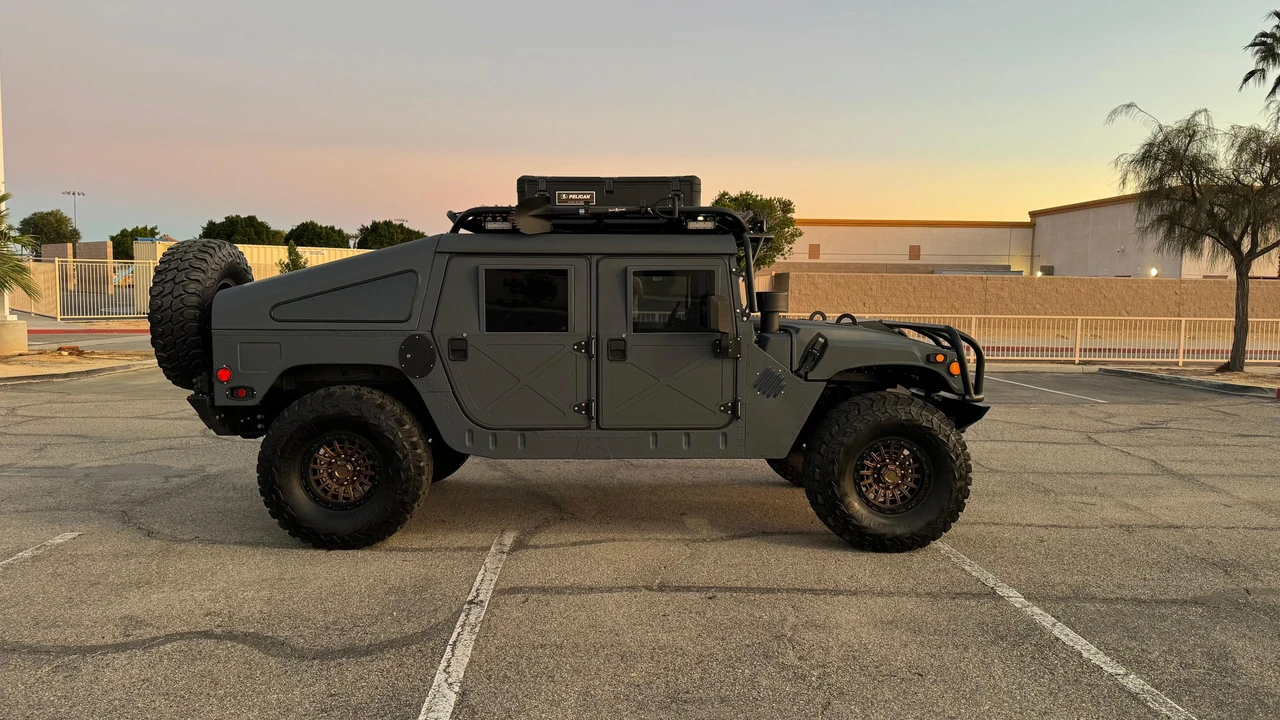 1987 AM General Hummer - Image 16 of 31