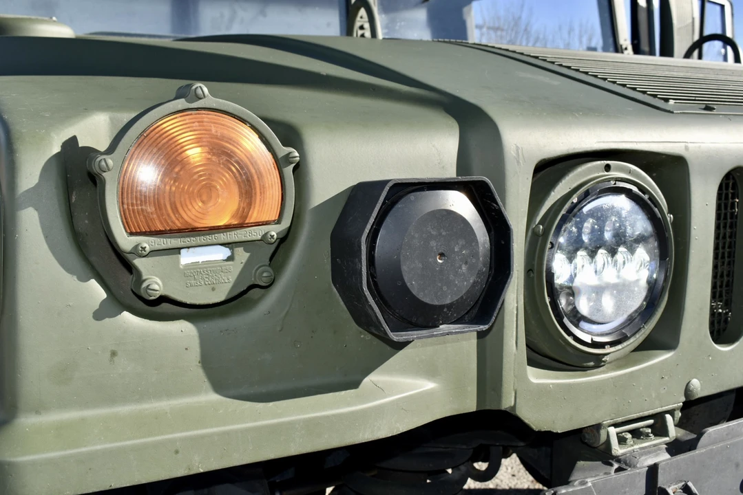 1987 AM General Hummer - Image 30 of 31