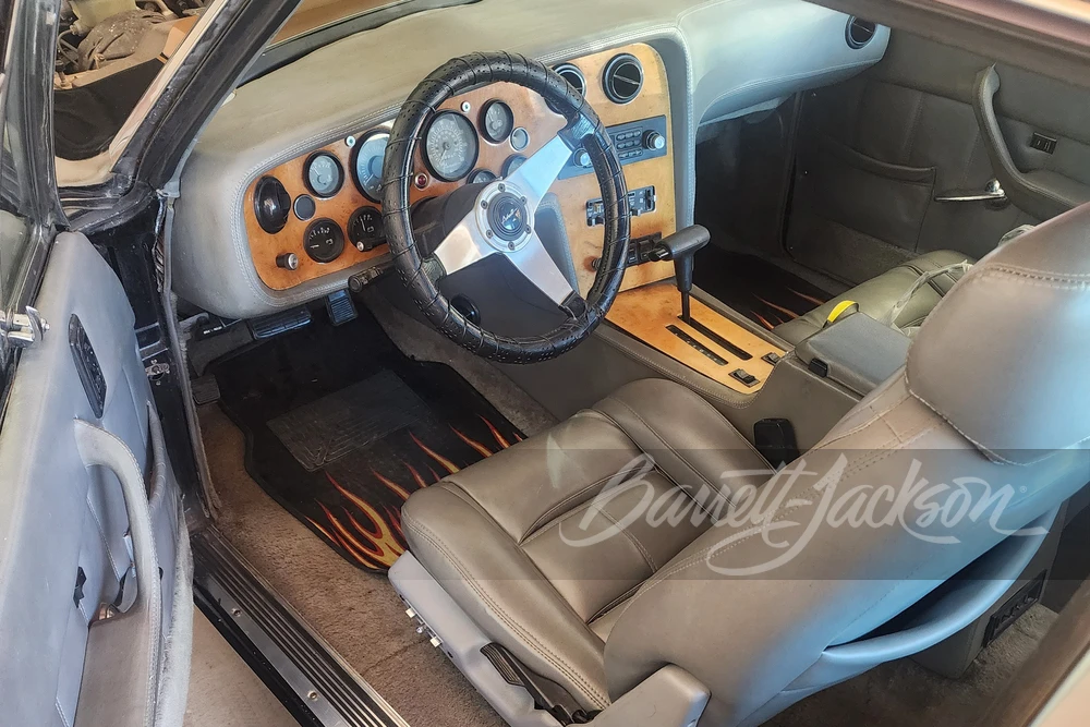 1987 Studebaker Avanti - Image 3 of 11