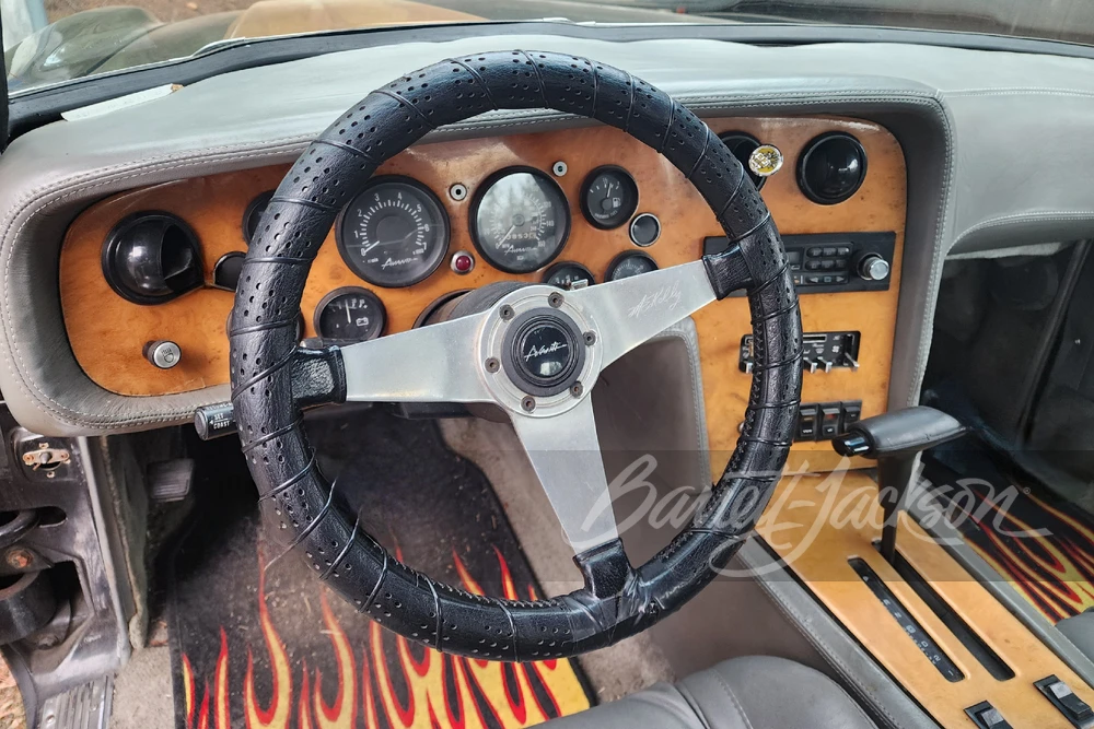 1987 Studebaker Avanti - Image 7 of 11