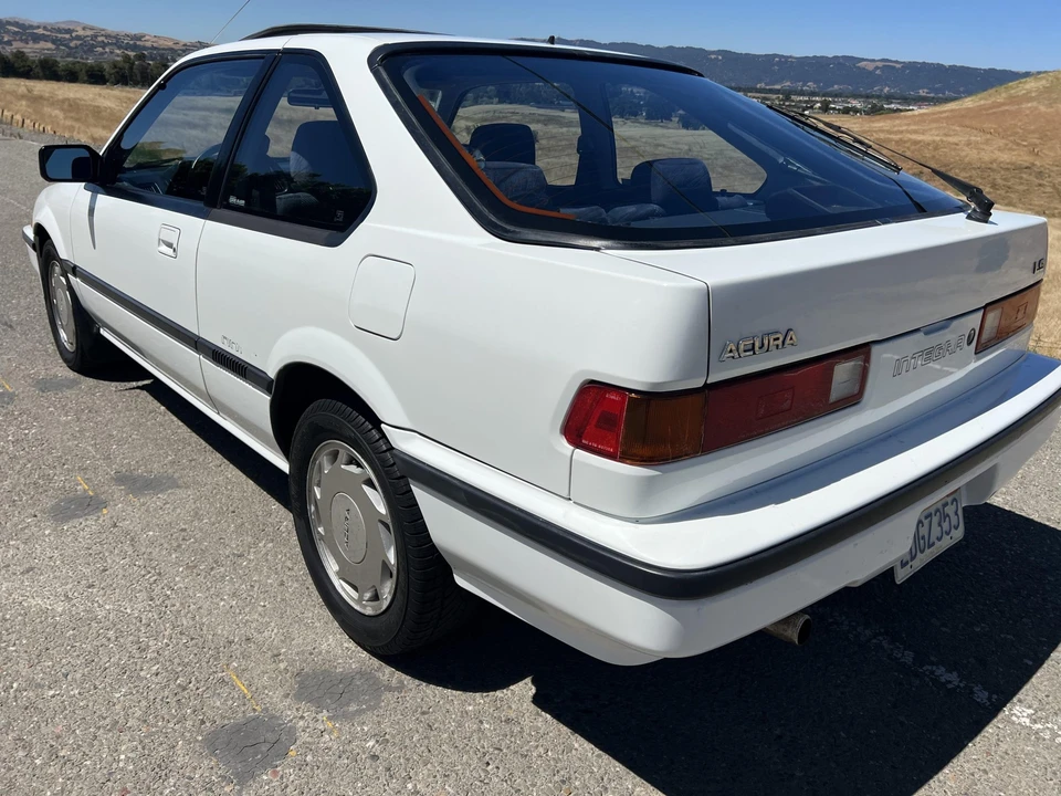1987 Acura Integra 1st Gen - Image 28 of 31