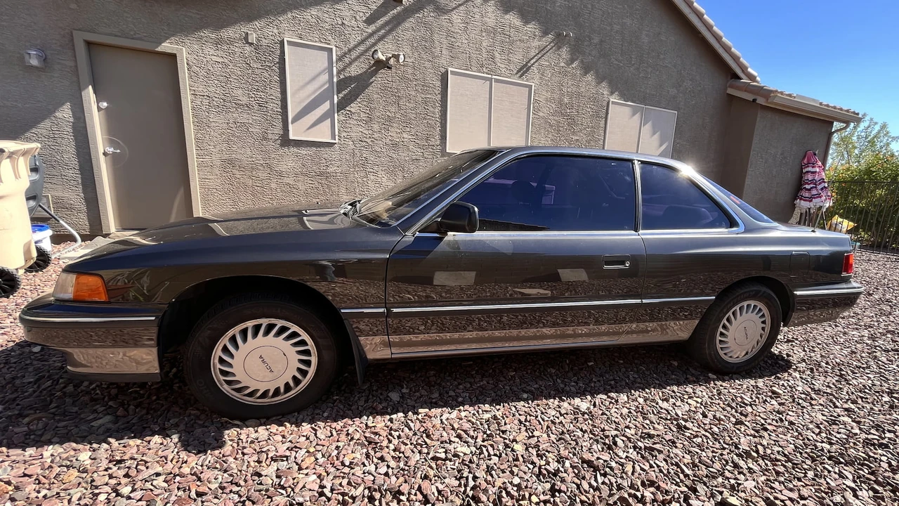 1987 Acura Legend 1st Gen - Image 11 of 11